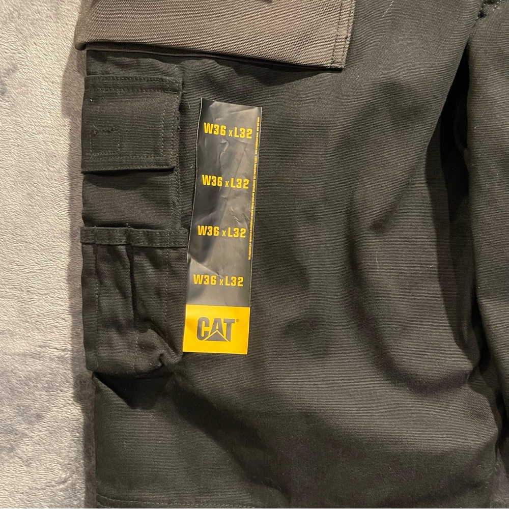 CAT Black Cargo Pants Men’s 36X32 Work Utility Durable Pockets - Picture 5 of 16